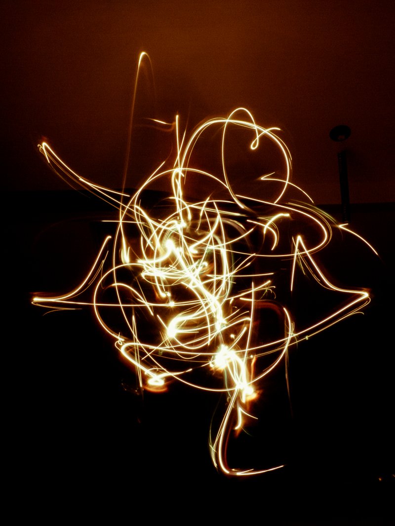 Sign-DiMartino-Okus-photography-lightpainting-choreographer-Web-9