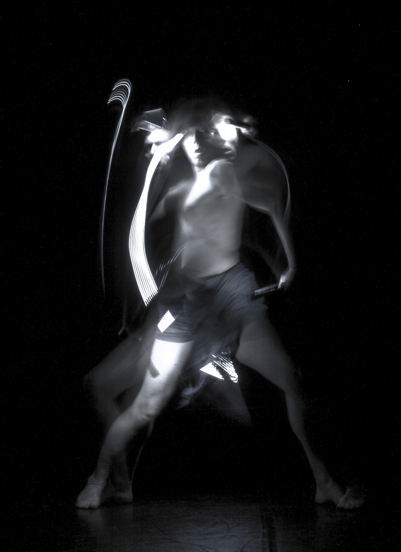 ARGOS-DiMartino-Okus-photography-lightpainting-choreographer-web-6