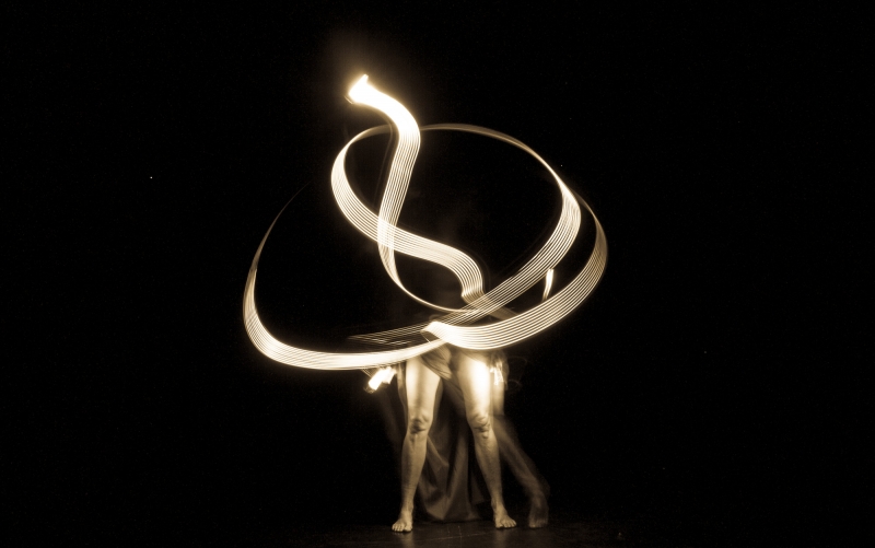 MEDEA-DiMartino-Okus-photography-lightpainting-choreographer-web-11