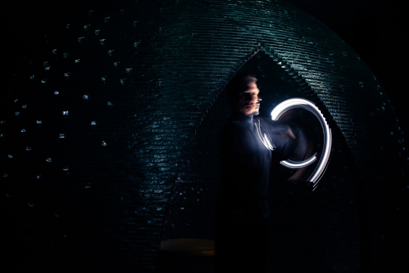 OkusPendulum-DiMartino-Okus-photography-lightpainting-choreographer-web-5-2