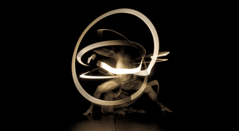 PERSEUS-DiMartino-Okus-photography-lightpainting-choreographer-web-3